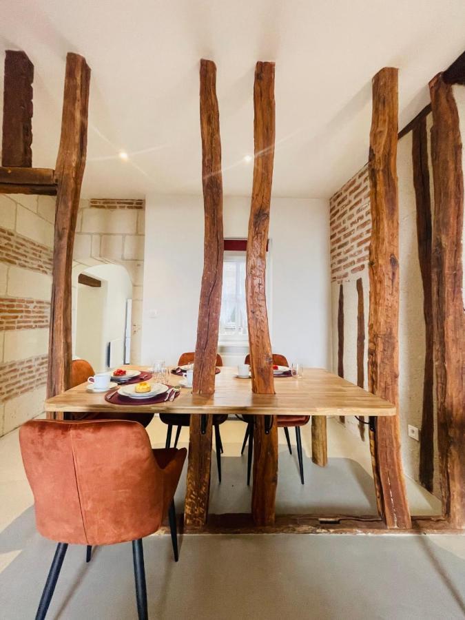 Splendid Apartment At The Foot Of The Castle Of Amboise - View Of The Loir Exterior foto